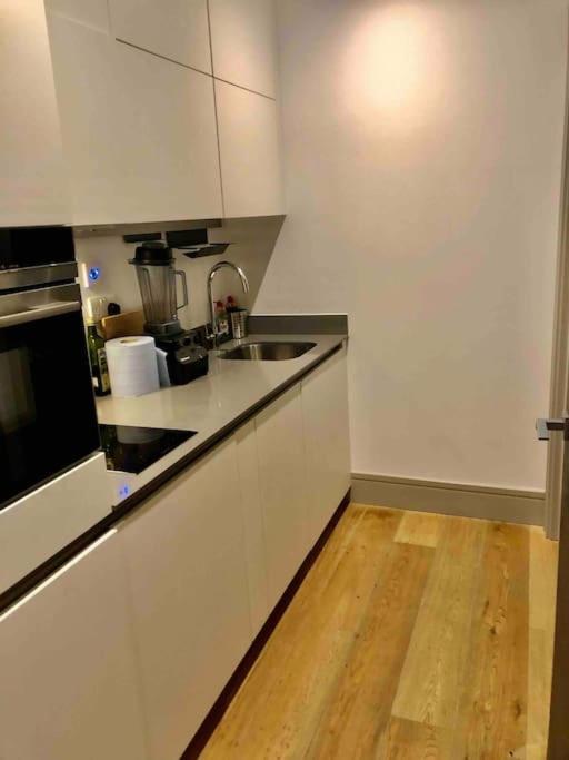 Appartement Cheviot House à Londres Extérieur photo